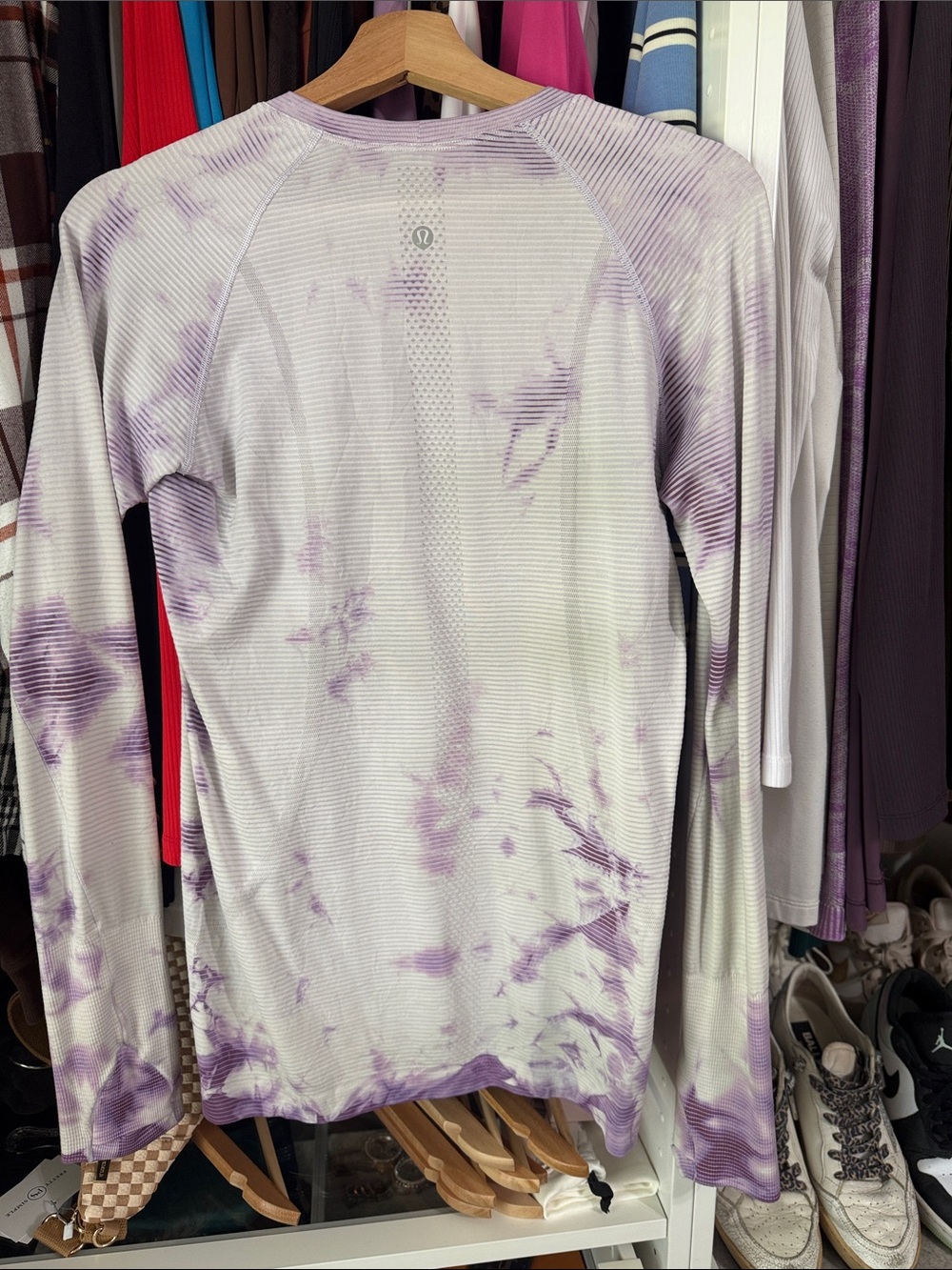 Lululemon swiftly tech long sleeve - Picture 2 of 2
